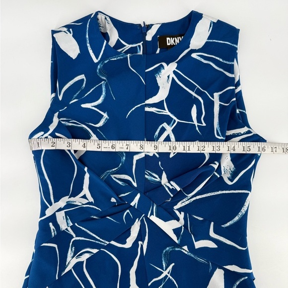 DKNY Womens Size 6 Petite Blue White Twist Front Sleeveless Fit  Flare Dress New - Picture 11 of 12